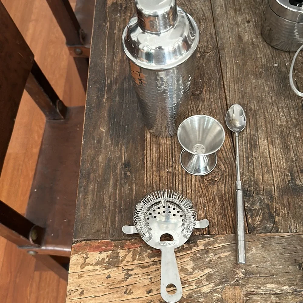 Williams Sonoma Classic Bar Tools Set
